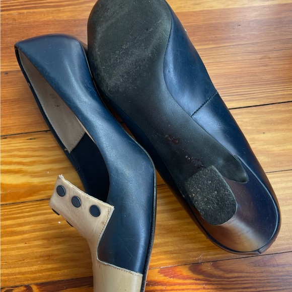 Sweet Vintage Heels - Picture 6 of 7